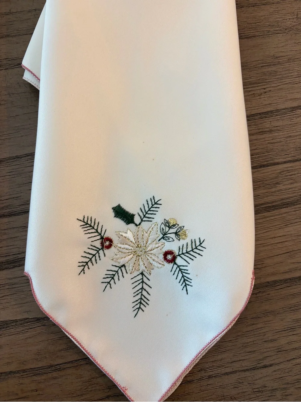 Embroidered Cream Holiday Napkins with Red Trim (Set of 4 Napkins)